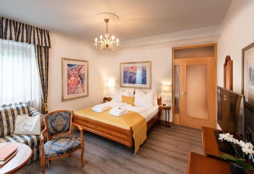 带露台的小型套房, Christof