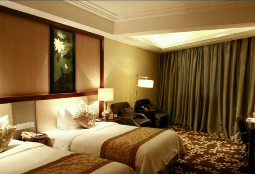 スタンダードルーム, Ondine International