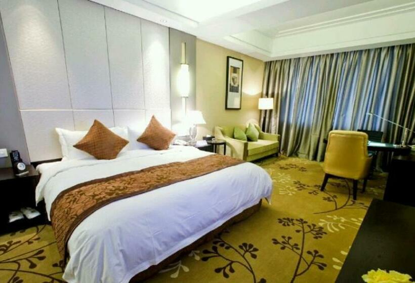 スタンダードルーム, Ondine International