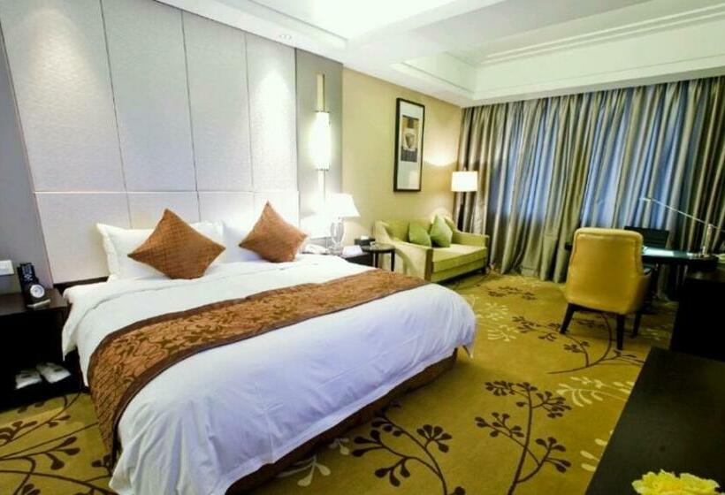 スタンダードルーム, Ondine International