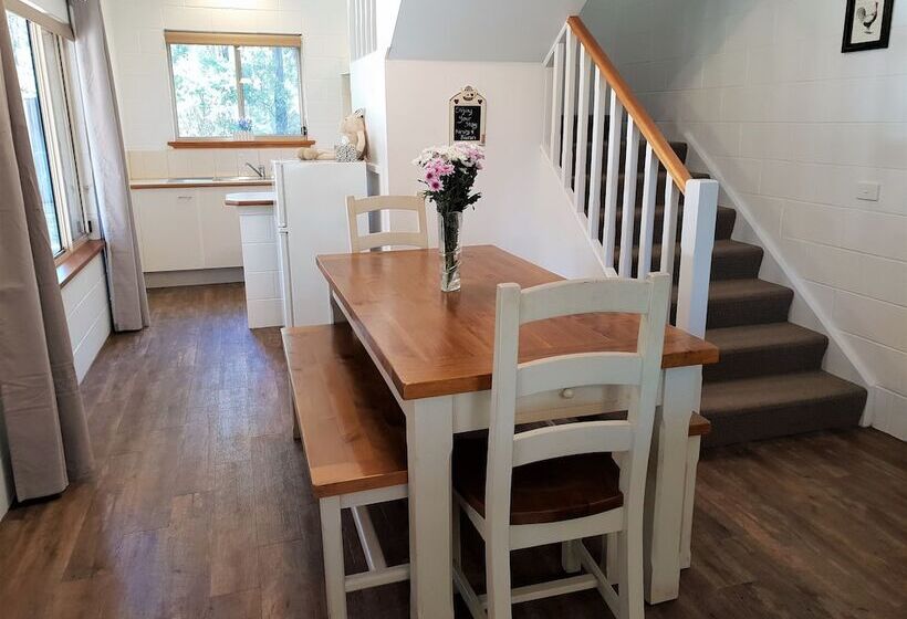 בית, 4 חדרי שינה, Woodlane Cottages Hunter Valley