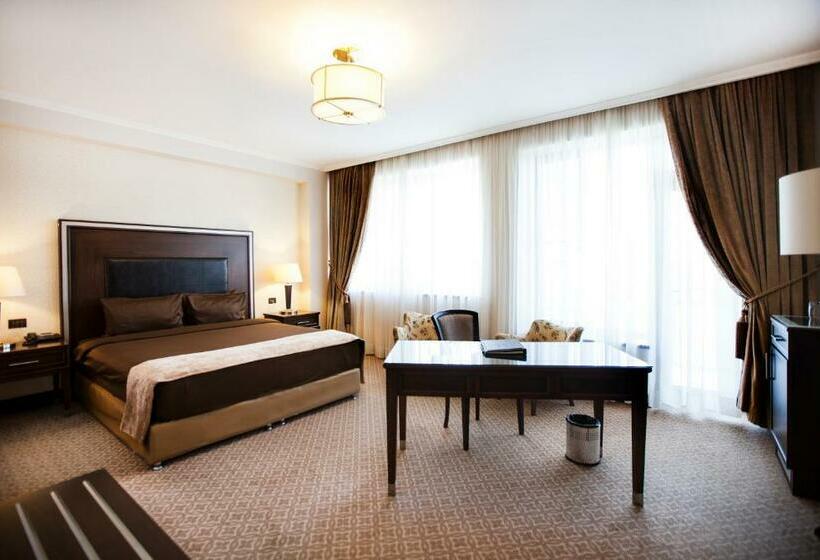 اتاق سوپریور, Chinar Hotel & Spa Naftalan