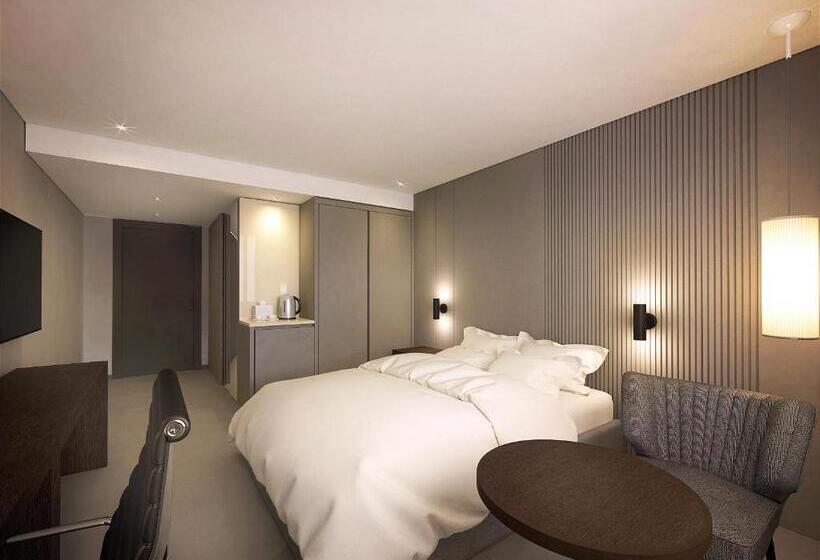 Номер Премиум, Crown Hotel Changwon