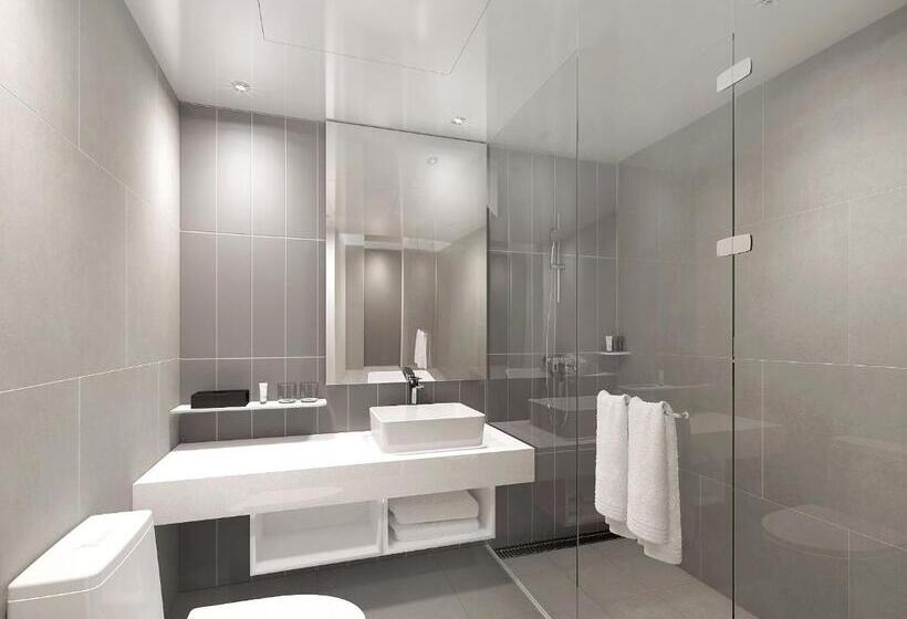 Семейный Номер, Crown Hotel Changwon