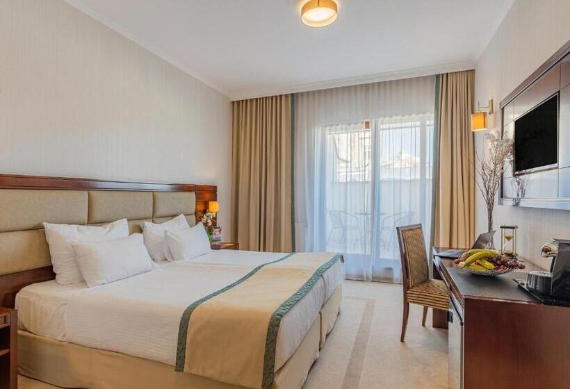 اتاق لوکس با بالکن, Concorde Old Bucharest