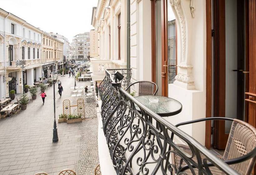 اتاق لوکس با بالکن, Concorde Old Bucharest