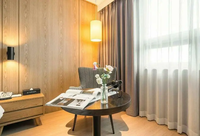 اتاق لوکس, Crown Hotel Changwon