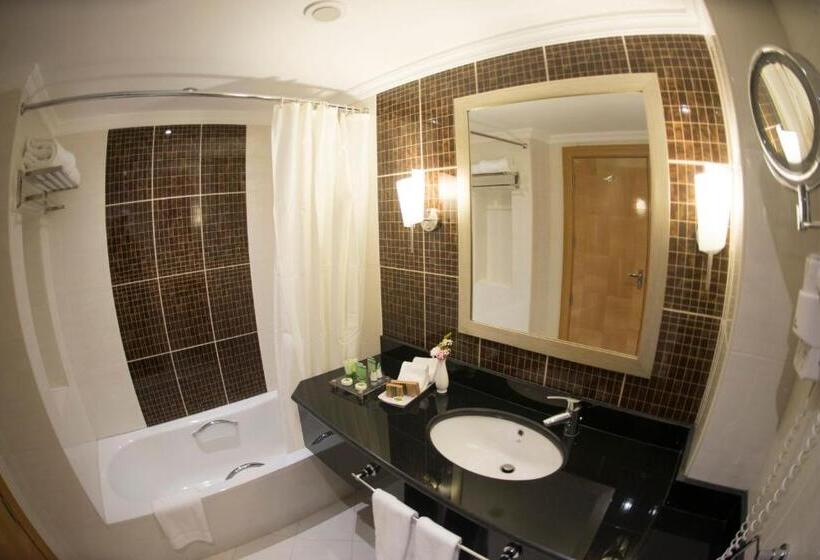 سوییت, Kuwait Grand