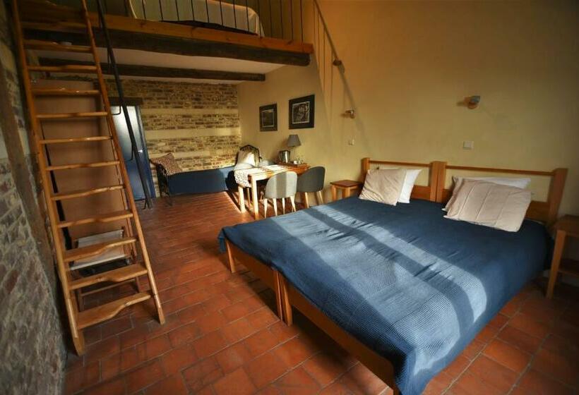 标准三人间, De Zwarte Stok