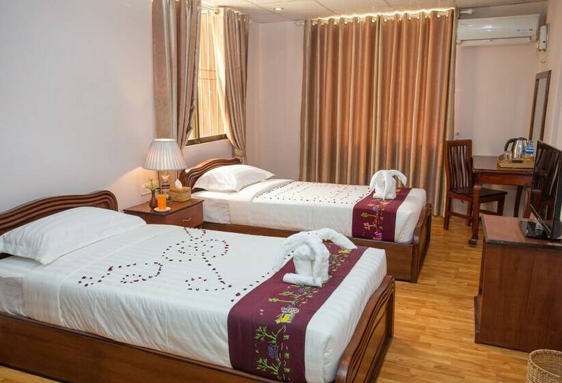 Superior Room, Iceland