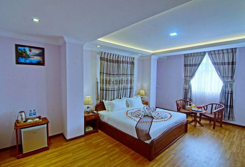 Deluxe Room, Iceland