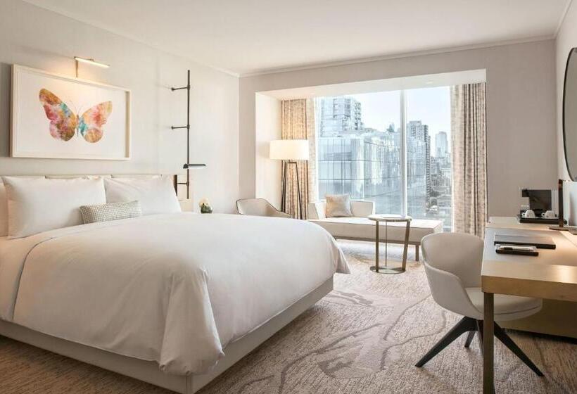 带大床的行政房间, Jw Marriott Parq Vancouver