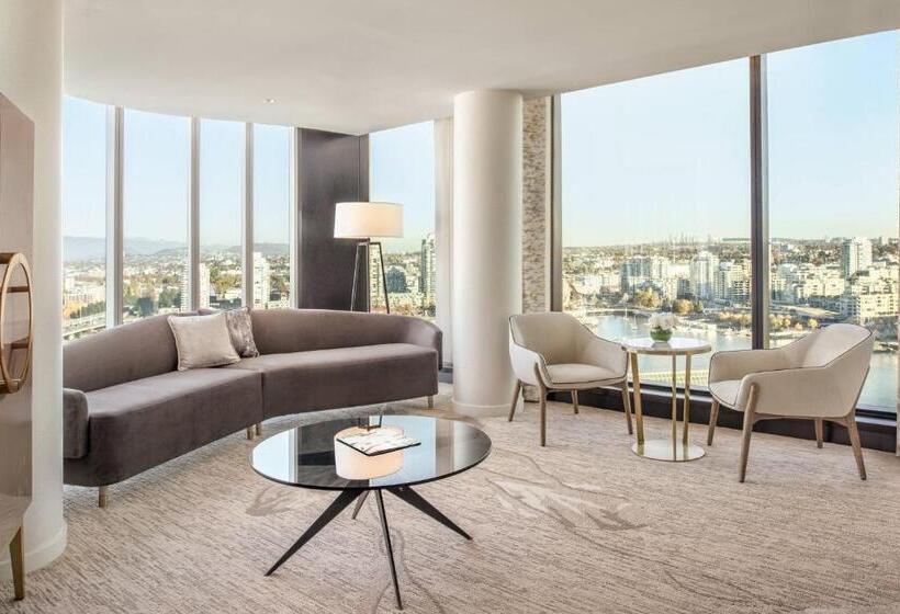 带双人大床的行政管理套房, Jw Marriott Parq Vancouver