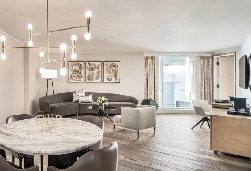 带大床的套房, Jw Marriott Parq Vancouver