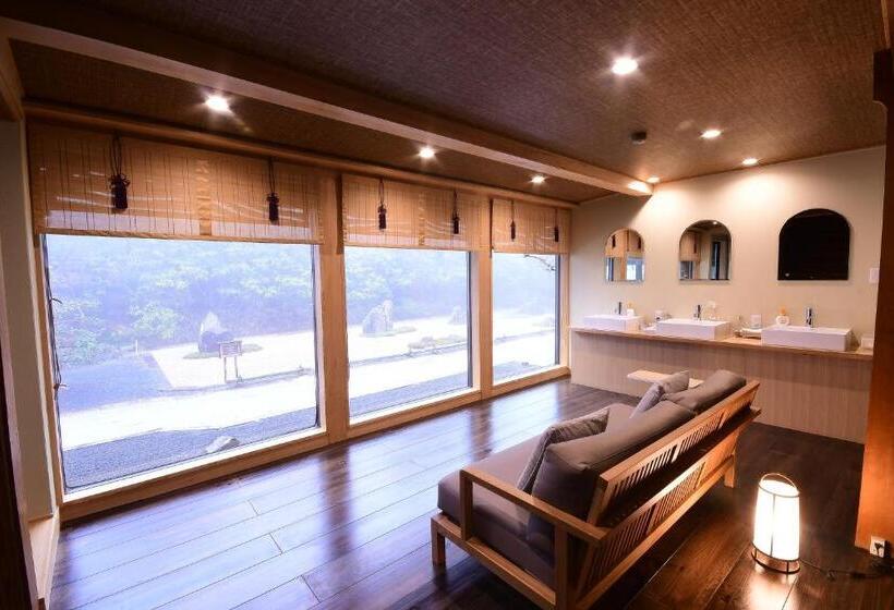 基本间, 高野山 宿坊 桜池院  Koyasan Shukubo Yochiin