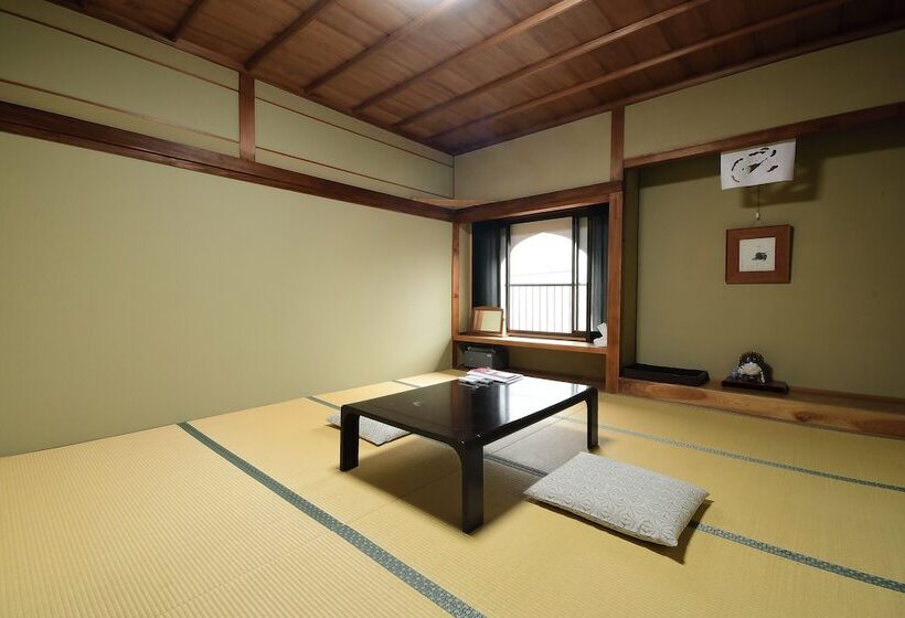 标准间, 高野山 宿坊 桜池院  Koyasan Shukubo Yochiin