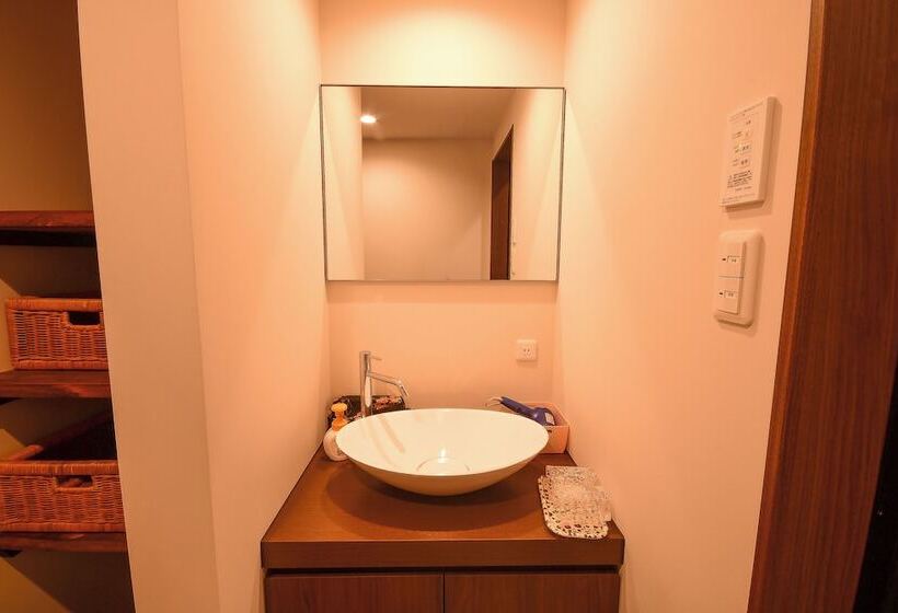 豪华房间, 高野山 宿坊 桜池院  Koyasan Shukubo Yochiin