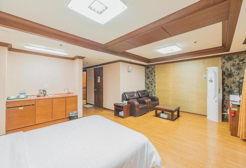 Номер Deluxe, Osaek Greenyard
