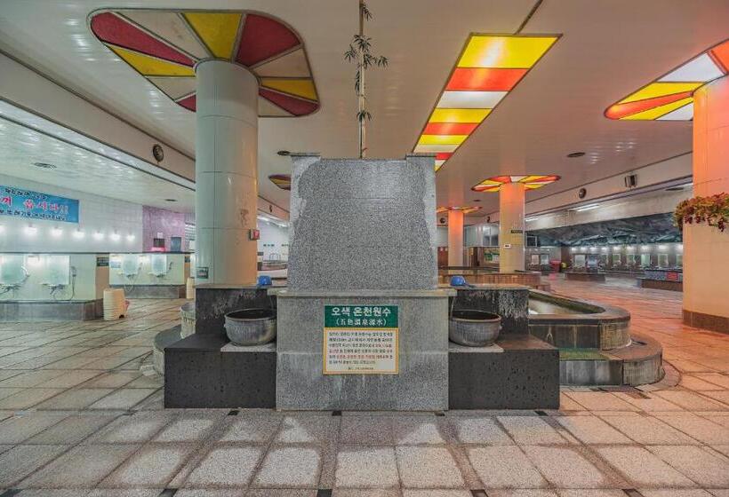 デラックスルーム, Osaek Greenyard