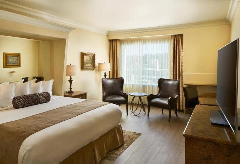 스위트, The Davenport Tower, Autograph Collection