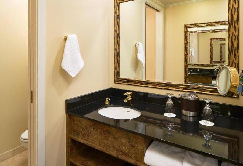 디럭스 룸, The Davenport Tower, Autograph Collection