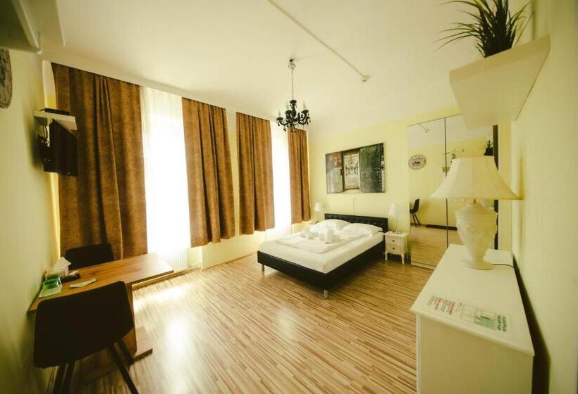 اتاق استاندارد, California