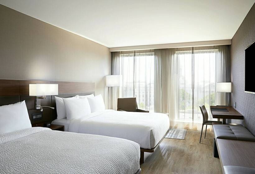 غرفه قياسيه سريرين مزدوجين, Ac Hotel By Marriott Madison Downtown