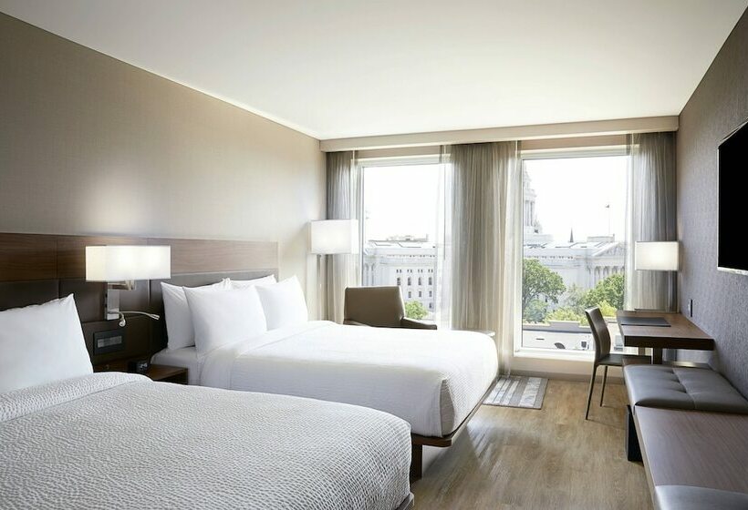 带2个双人床的标准工作室, Ac Hotel By Marriott Madison Downtown