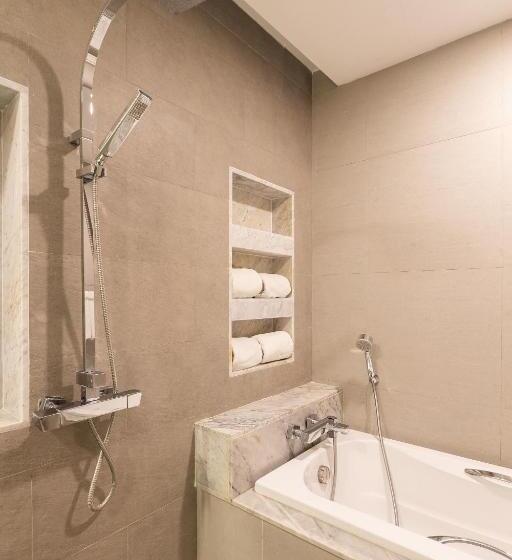 디럭스 패밀리 룸, Bluesotel Krabi Aonang Beach Sha Extra Plus