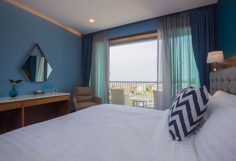 풀장 전망 디럭스 룸, Bluesotel Krabi Aonang Beach Sha Extra Plus