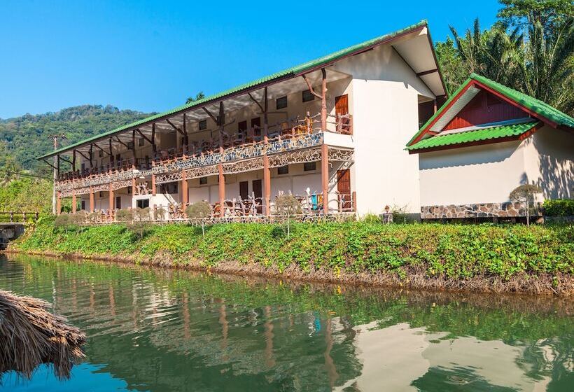 اتاق استاندارد, Chai Chet Resort Koh Chang