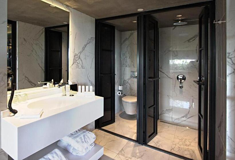 ハイドロマッサージバス付きスイート, Cityloft 81