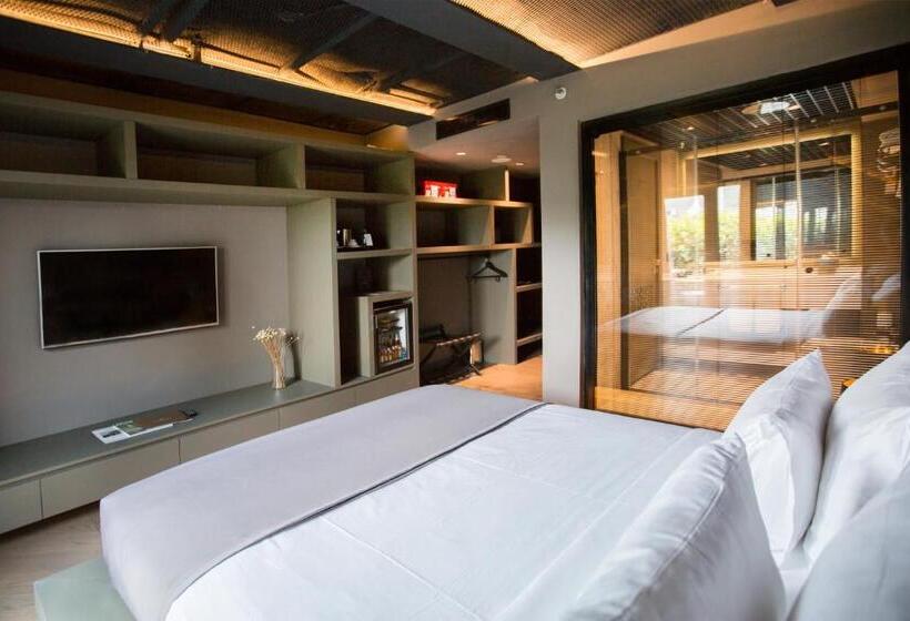 テラス付きデラックスルーム, Cityloft 81