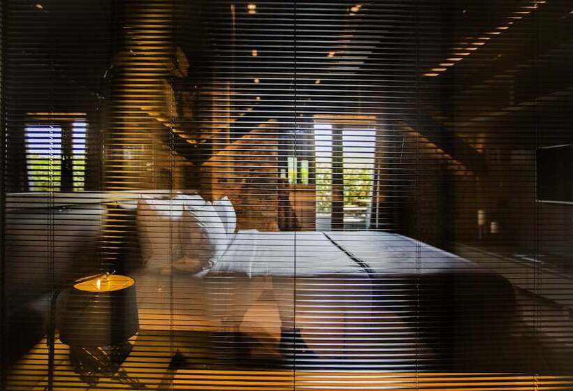 テラス付きデラックスルーム, Cityloft 81