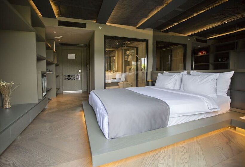 テラス付きデラックスルーム, Cityloft 81