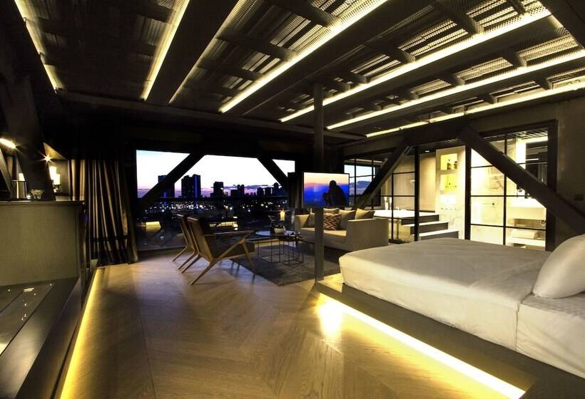 ハイドロマッサージバス付きスイート, Cityloft 81