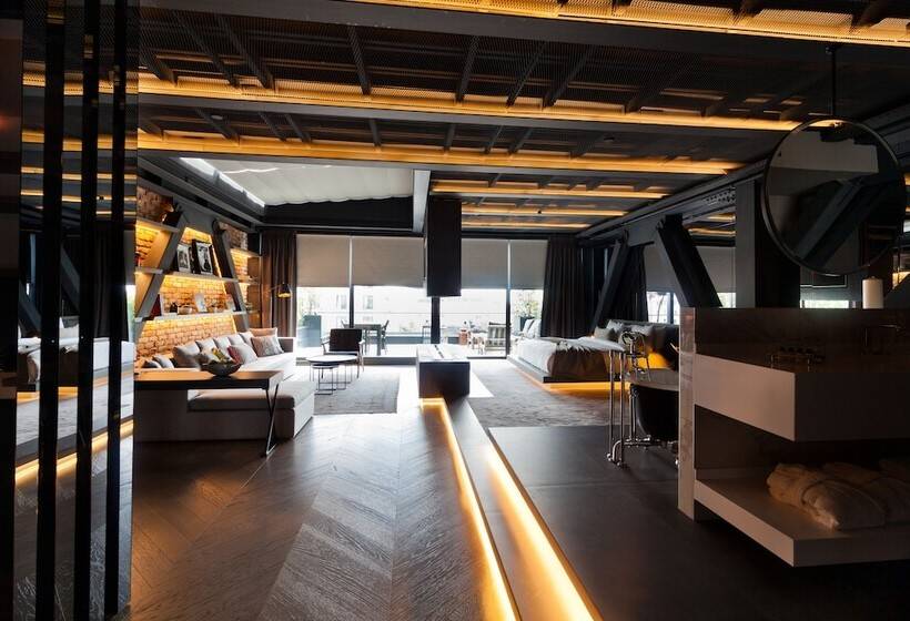 プレジデントスイートルーム, Cityloft 81