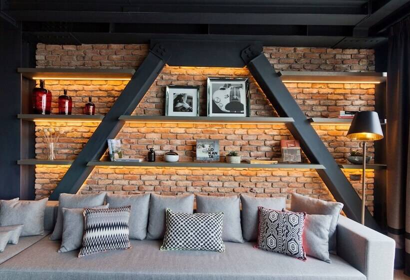 プレジデントスイートルーム, Cityloft 81