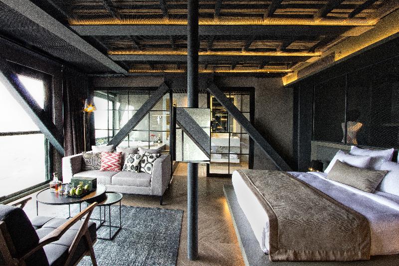 ハイドロマッサージバス付きスイート, Cityloft 81