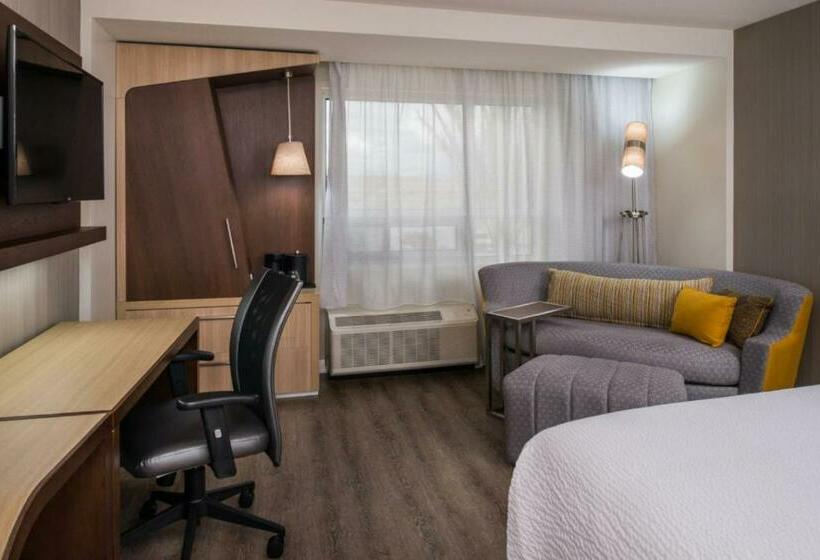 חדר סטנדרט עם מיטת קינג, Courtyard By Marriott Temecula Murrieta