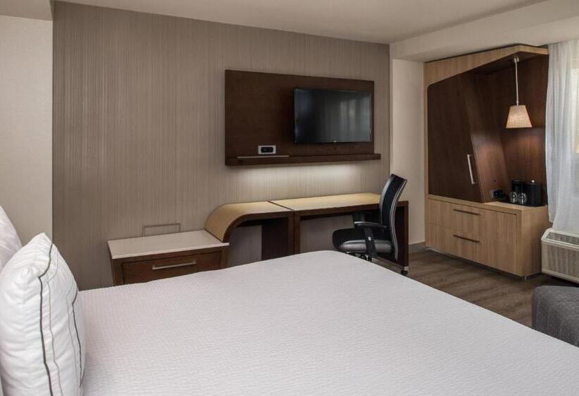 חדר סטנדרט עם מיטת קינג, Courtyard By Marriott Temecula Murrieta