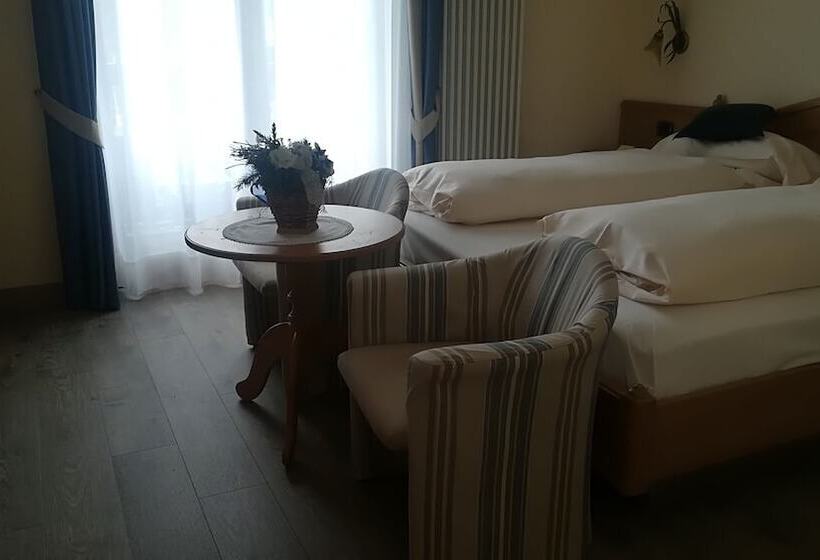 اتاق استاندارد, Flora