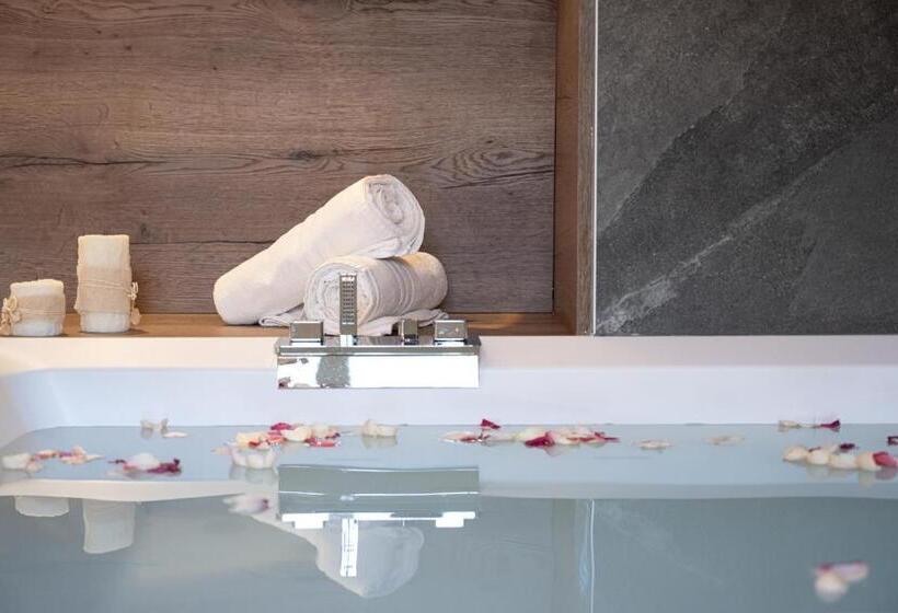 סוויטה עם ג'קוזי, àlia Bianca Active & Family