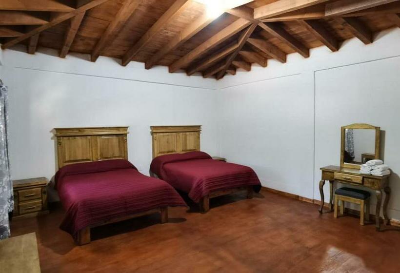 غرفة قياسية رباعية, Los Azufres Spa Natural