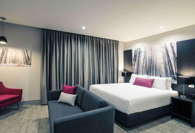 غرفة سوبيريور سرير كينج, Mercure Tamworth