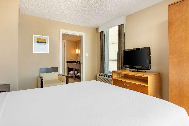 חדר משפחתי, Mercure Tamworth