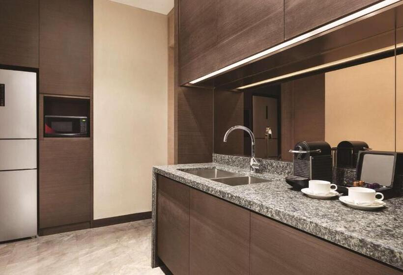 سوئیت اجرایی با تخت کینگ, Shangrila Songbei, Harbin