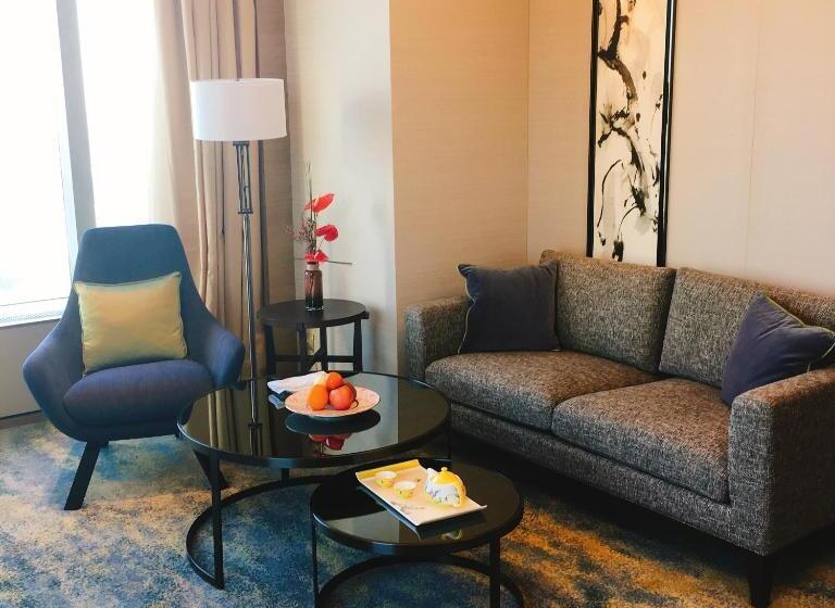 سوئیت اجرایی با تخت کینگ, Shangrila Songbei, Harbin