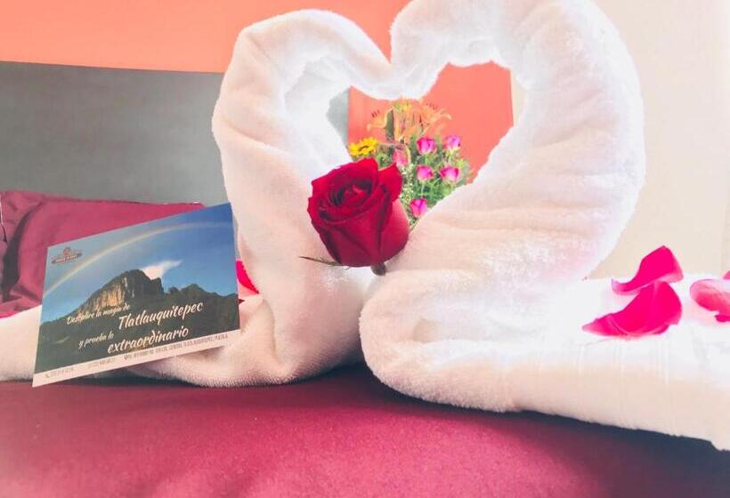 جناح, & Suites Cerro Roj0