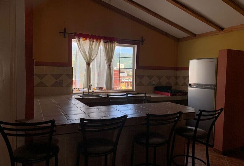 جناح, & Suites Cerro Roj0